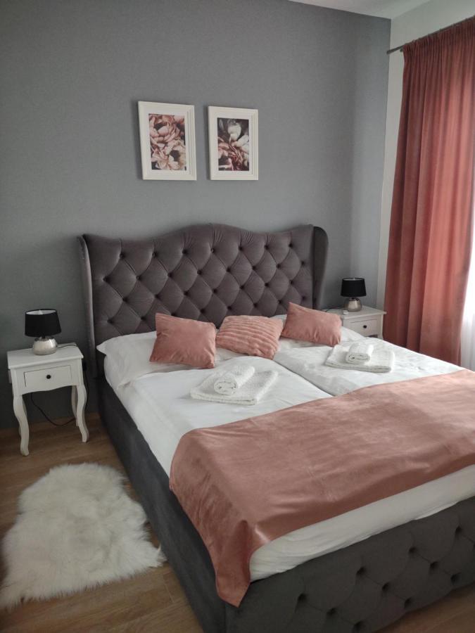 Karina Apartman Apartment Dunajska Streda Exterior photo